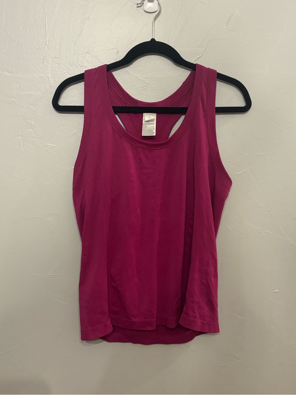 Women's Magenta Sleeveless Tank Top - Brand Unspecified